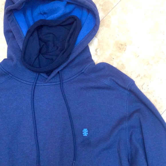- - - IZod Advantage hoodie with gaiter and Reebok hoodie with zippered … - Picture 2 of 10